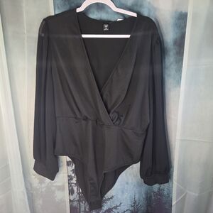 SHEIN Black Long Sleeve Surplice Bodysuit